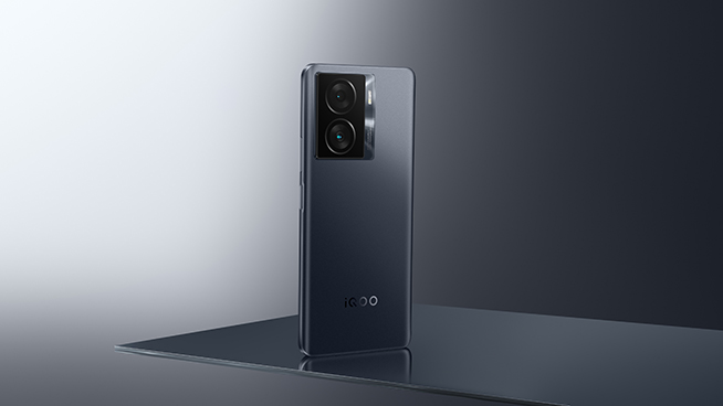 120W閃充卷入千元檔，iQOO Z7系列發(fā)布：LCD屏配大電池