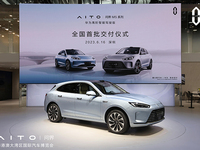 遙遙領(lǐng)先的問界速度！M5智駕版開啟交付，狂飆再提速？