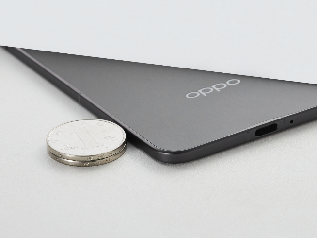 OPPO Find N5大泄密：保密協(xié)議=廢紙？媒體人直接憤怒